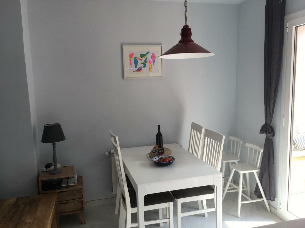 2 Bedroom Apartment In The Old Town, Close To The Beach L' Escala Kültér fotó